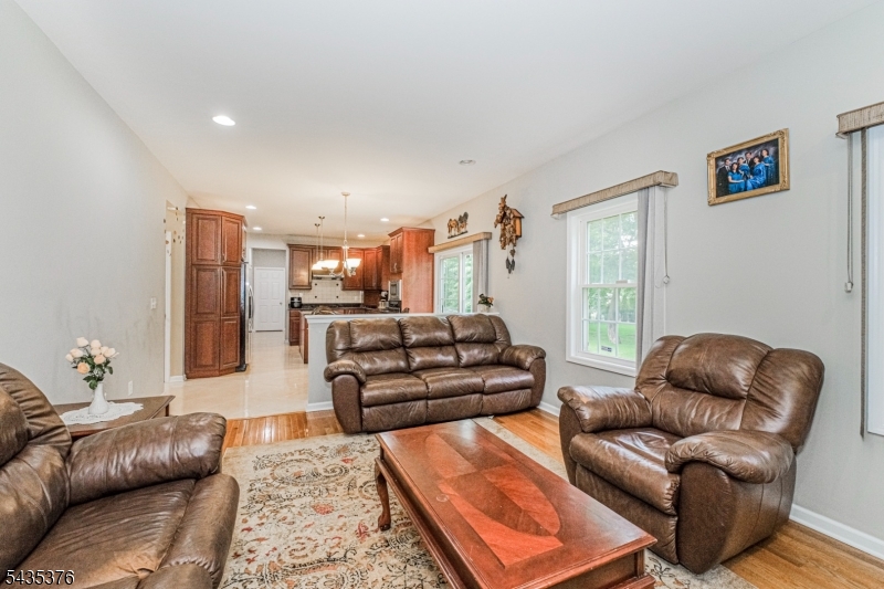 111 Delmonico Ave Property Photo 19