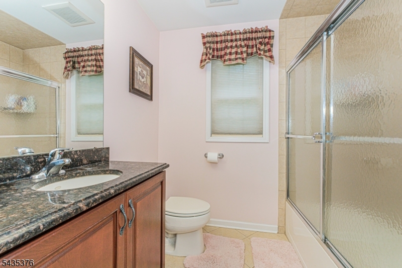 111 Delmonico Ave Property Photo 27