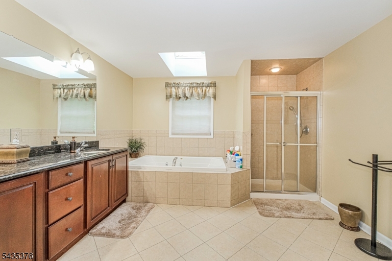 111 Delmonico Ave Property Photo 29