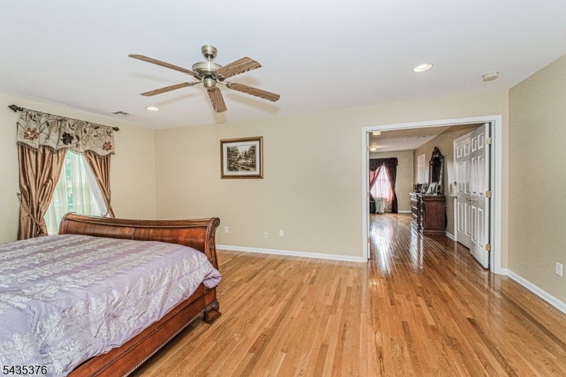 111 Delmonico Ave Property Photo 31
