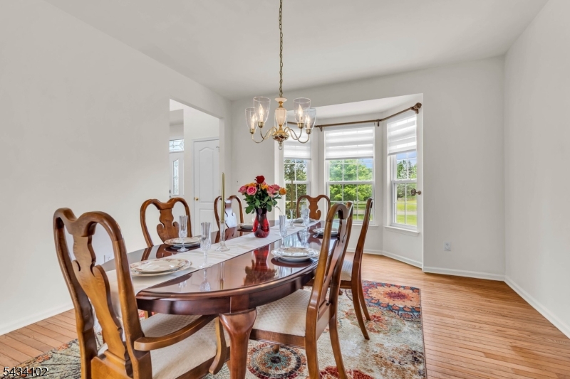 27 Music Mountain Blvd Property Photo 7