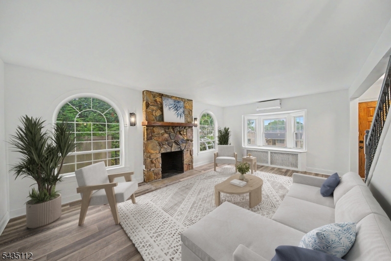 433 Louisa Ave
