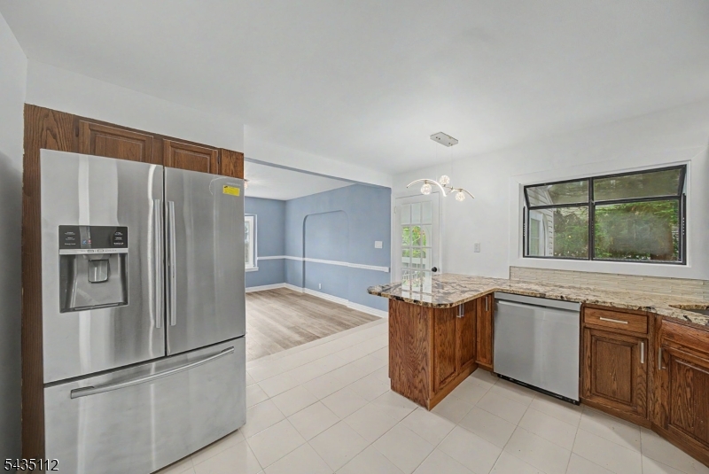 433 Louisa Ave Property Photo 10