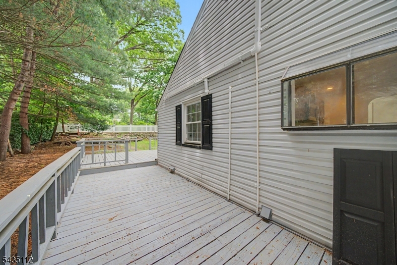 433 Louisa Ave Property Photo 40