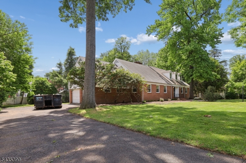 1271 Alicia Ave Property Photo 45