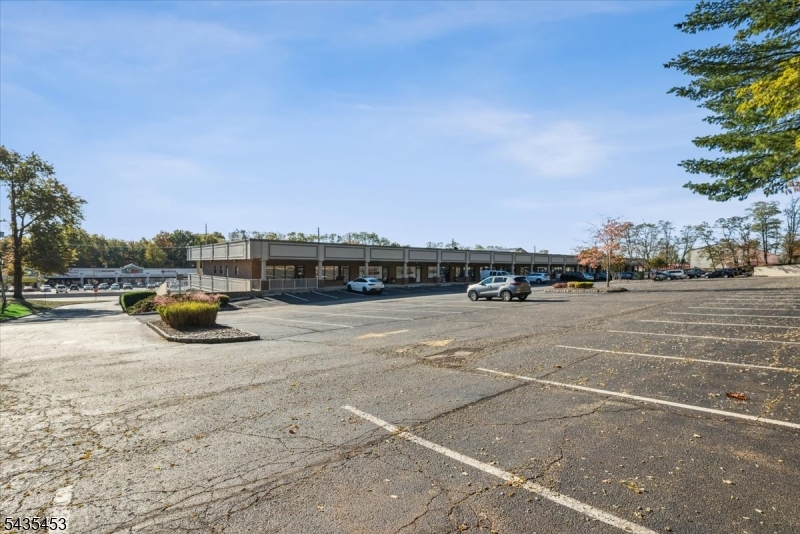326 Route 22 W Property Photo 4
