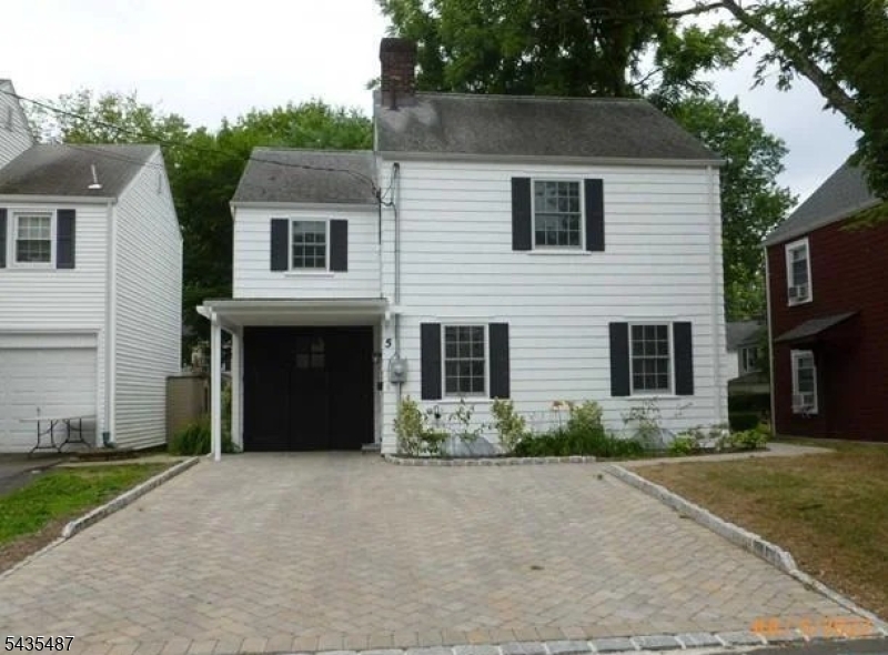 5 Aberdeen Pl Property Photo 1