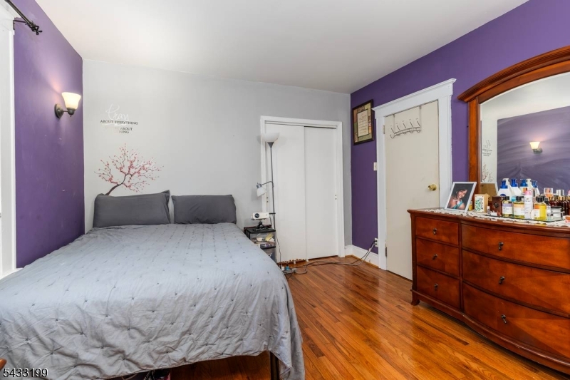 54 Bedford Ave Property Photo 12