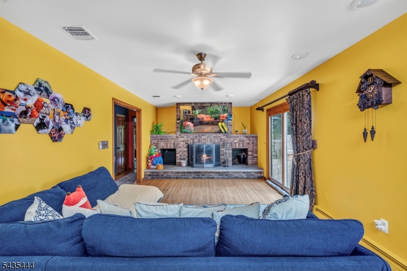 5110 Berkshire Valley Rd Property Photo 12