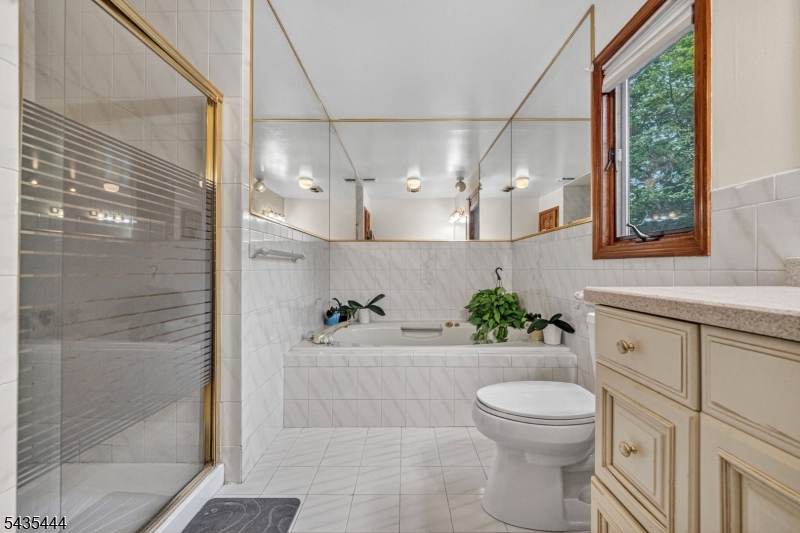 5110 Berkshire Valley Rd Property Photo 20