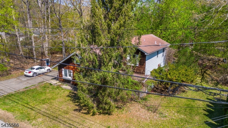 11 Greenbrook Dr Property Photo 14