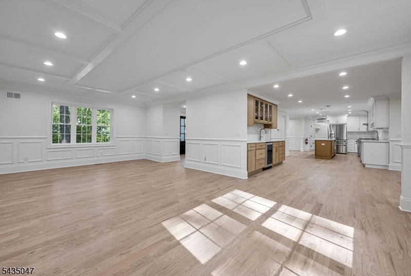 59 Tremont Ter Property Photo 5
