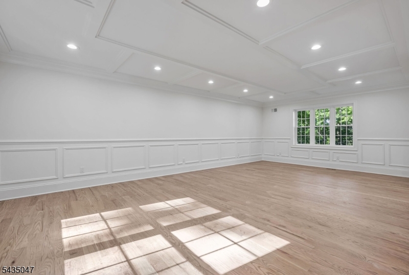 59 Tremont Ter Property Photo 6