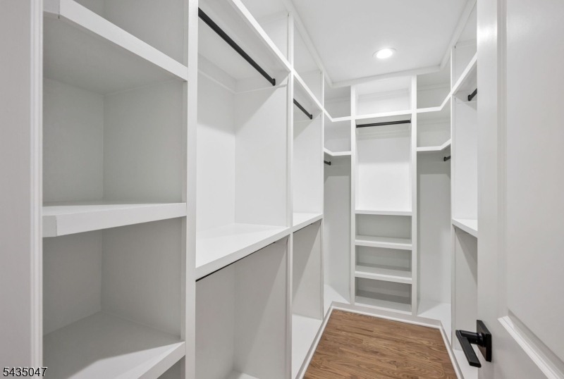 59 Tremont Ter Property Photo 15