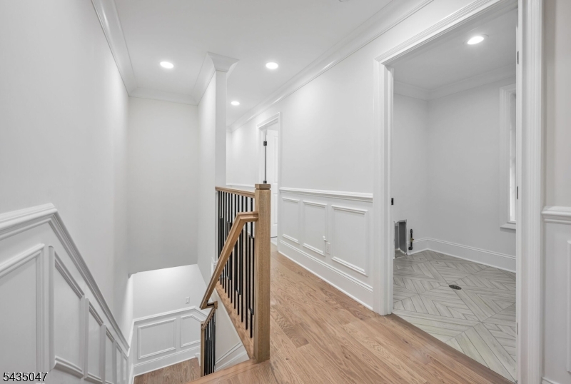 59 Tremont Ter Property Photo 17