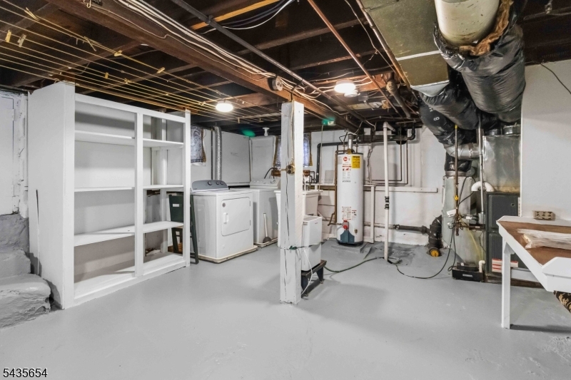 1705 48th St Property Photo 16