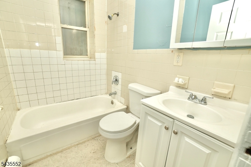 544 Springfield Ave Property Photo 10