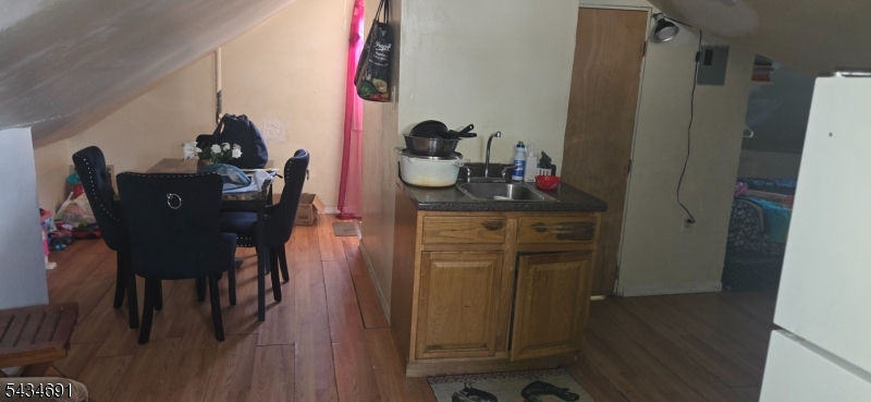 93 Lincoln Pl Property Photo 31