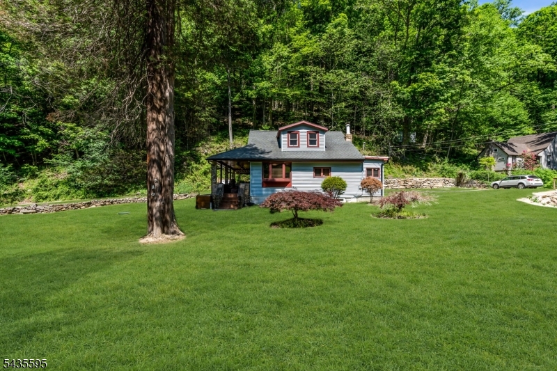 145 Millbrook Rd Property Photo 31
