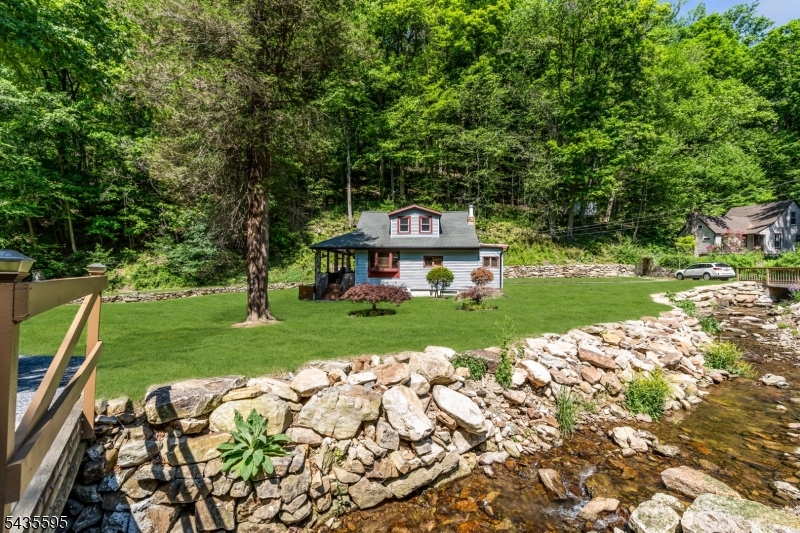 145 Millbrook Rd Property Photo 39