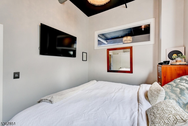 689 Luis Munoz Marin Blvd 1010 Property Photo 21