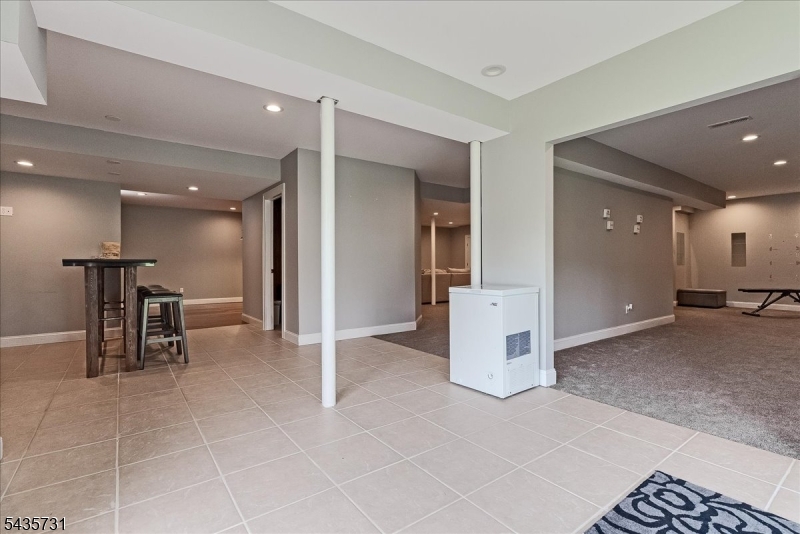 24 Saddle Ridge Rd Property Photo 32