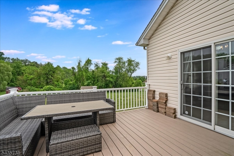 24 Saddle Ridge Rd Property Photo 33
