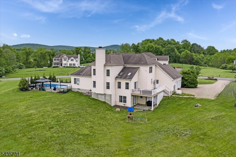 24 Saddle Ridge Rd Property Photo 41