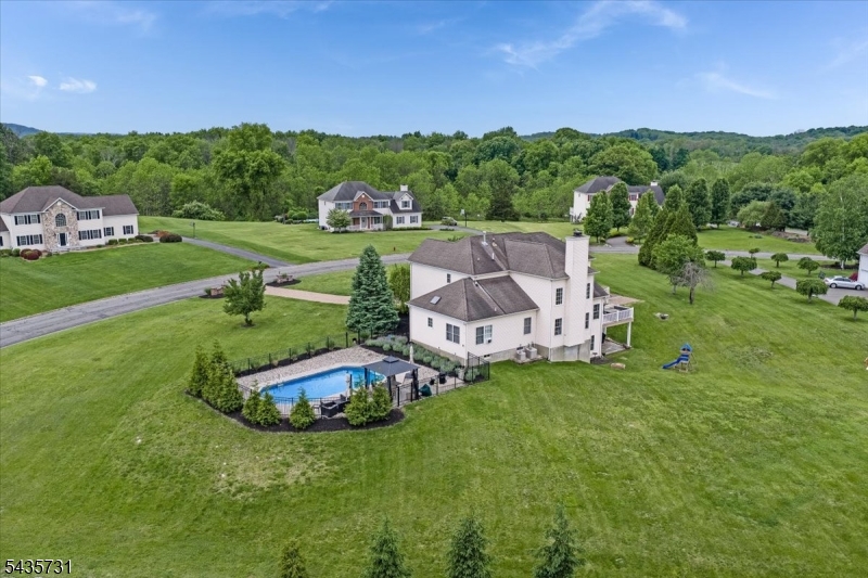 24 Saddle Ridge Rd Property Photo 45