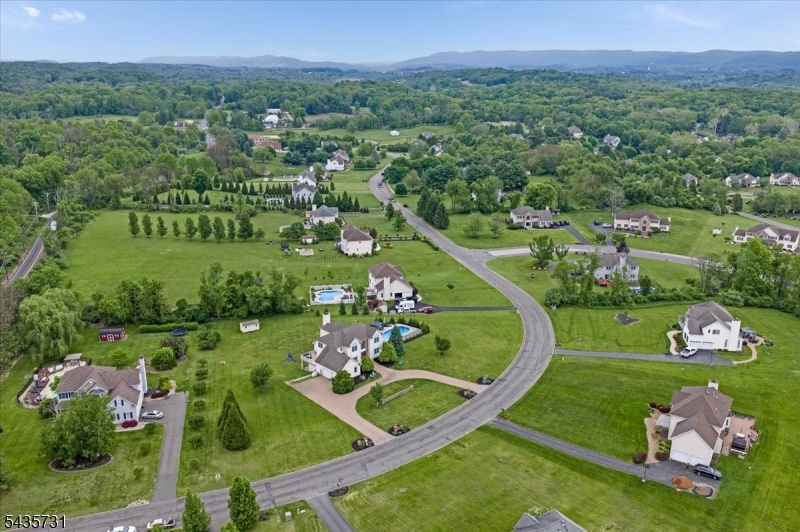 24 Saddle Ridge Rd Property Photo 49