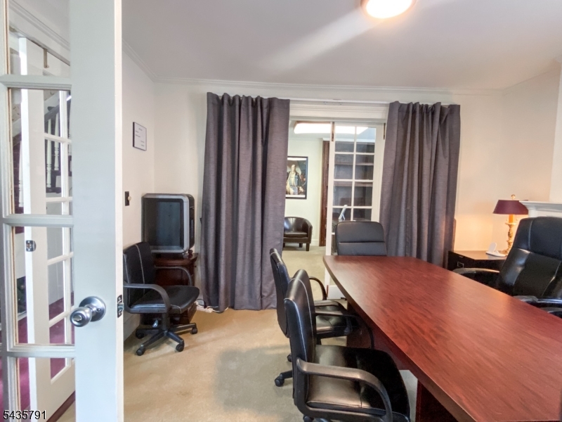 13 James St Property Photo 8