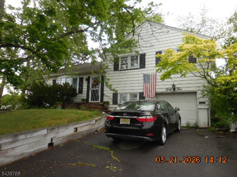 35 Garside Pl Property Photo 1
