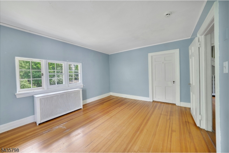 475 Berkeley Ave Property Photo 13