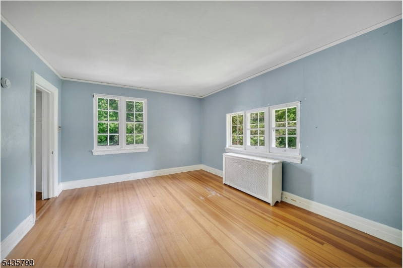 475 Berkeley Ave Property Photo 14