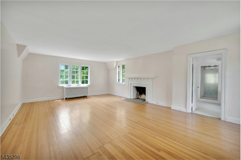 475 Berkeley Ave Property Photo 16
