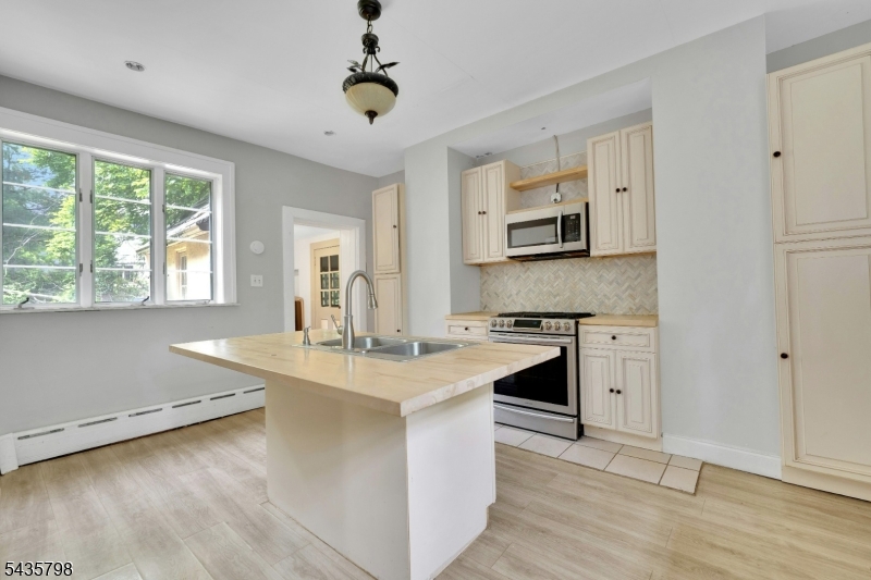 475 Berkeley Ave Property Photo 35