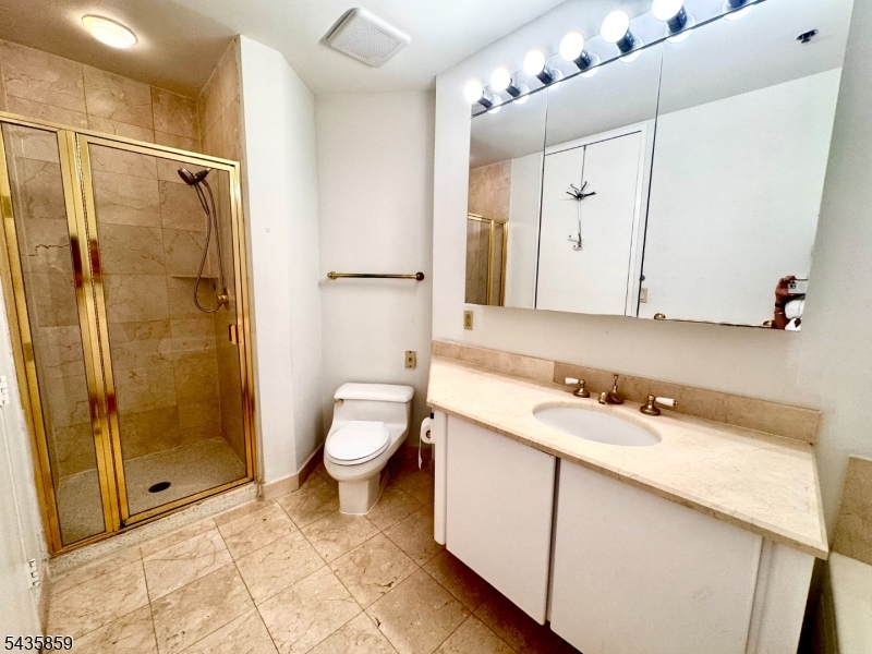 100 Carlyle Drive. N05j 5 Jn Property Photo 23