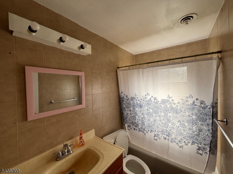 30 Judson 8a Property Photo 5