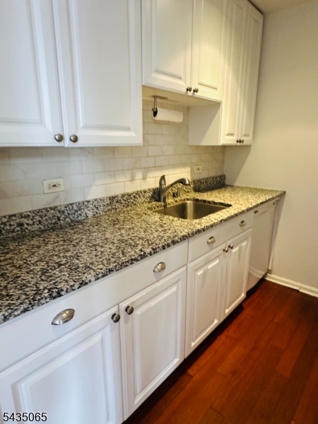 240 Main St Unit 303 303 Property Photo 9