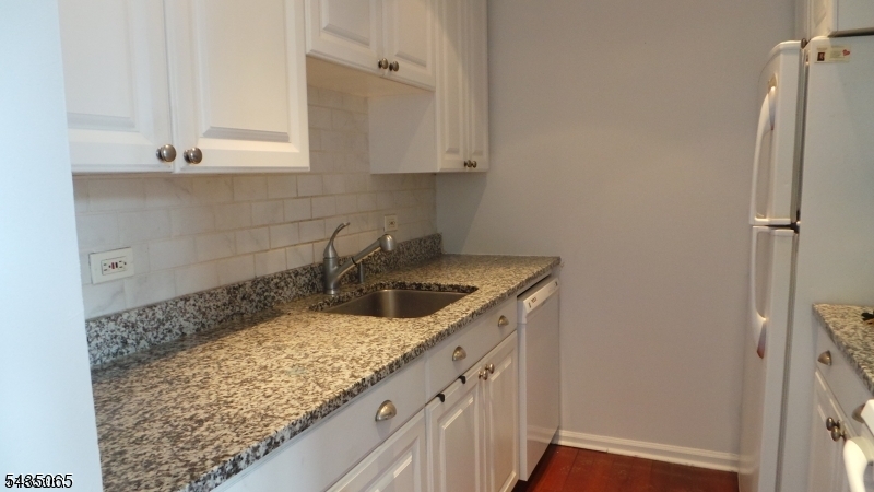240 Main St Unit 303 303 Property Photo 10