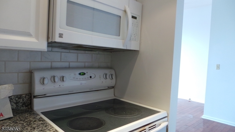 240 Main St Unit 303 303 Property Photo 12