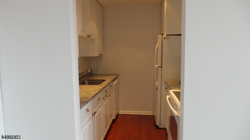 240 Main St Unit 303 303 Property Photo 34
