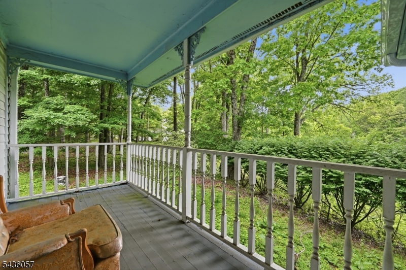 4 Meadow Oak Dr Property Photo 33