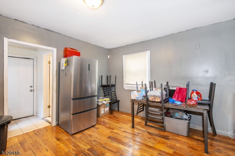 346 S 20th Property Photo 5