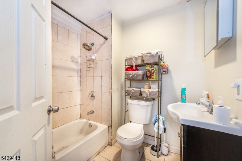 346 S 20th Property Photo 10