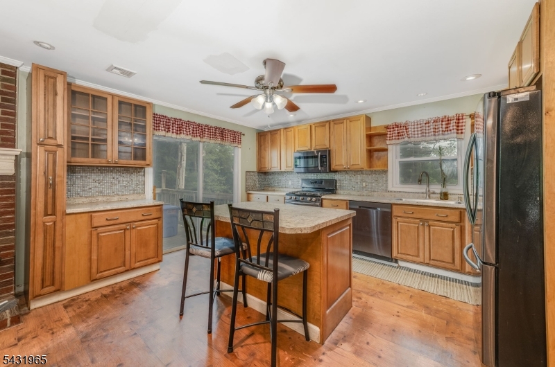 450 Us Route 46 Property Photo 9