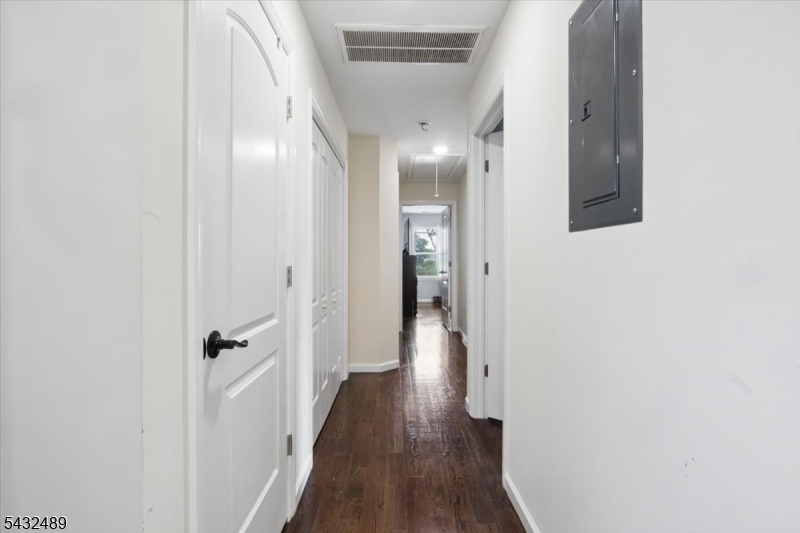 1071 North Ave Property Photo 28