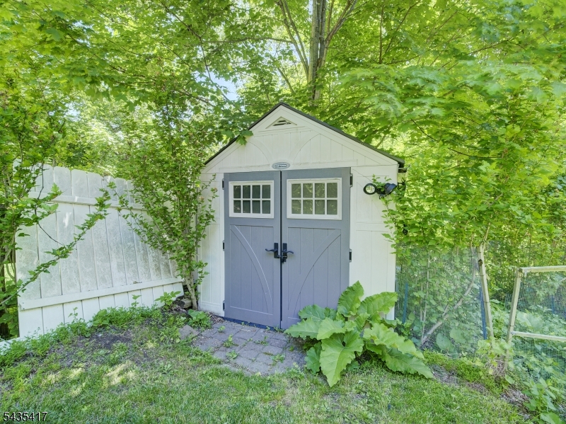 38 Orchard Dr Property Photo 25