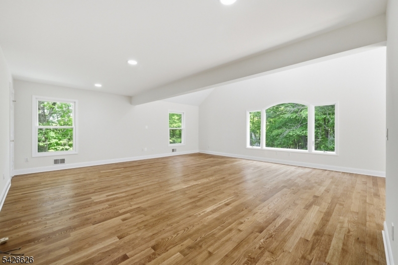 20 Indian Run Rd Property Photo 24