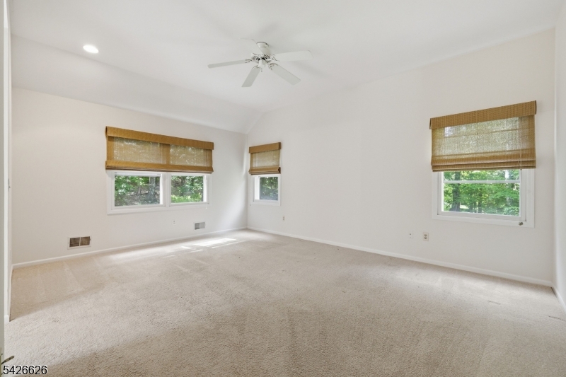 20 Indian Run Rd Property Photo 29